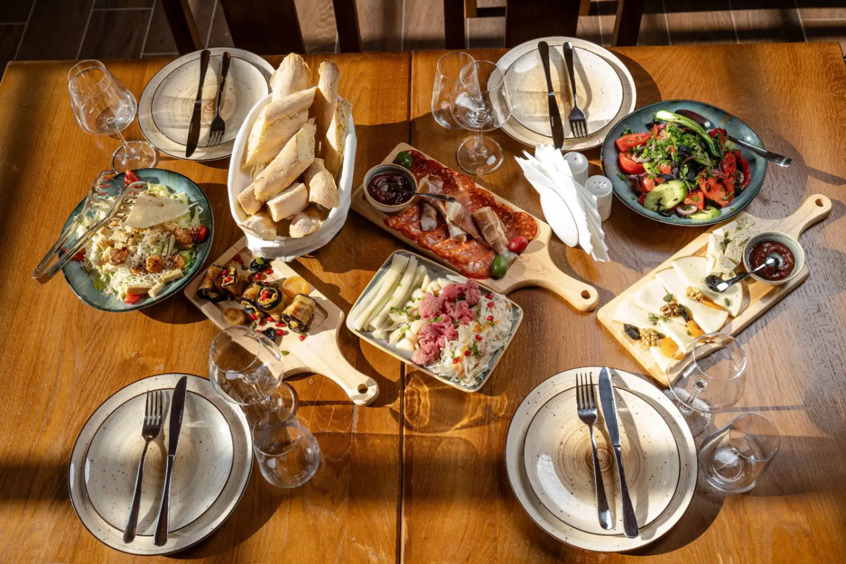 Georgian cuisine in Kakheti at Hotel Serodani Restaurant